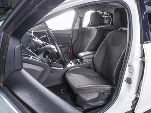 Хетчбэк Ford Focus 2012 года, 870000 рублей, Ростов-на-Дону