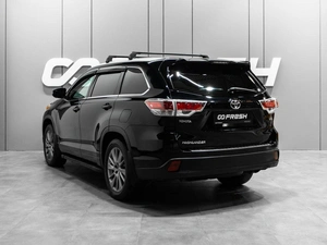 Внедорожник Toyota Highlander 2014 года, 2999000 рублей, Тюмень