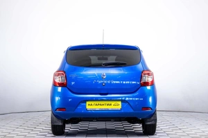 Хетчбэк Renault Sandero 2018 года, 849000 рублей, Пермь