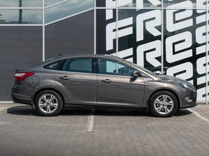 Седан Ford Focus 2013 года, 998000 рублей, Краснодар