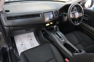 Внедорожник Honda Vezel 2014 года, 1619000 рублей, Омск