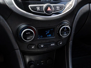 Седан Hyundai Solaris 2016 года, 930000 рублей, Краснодар