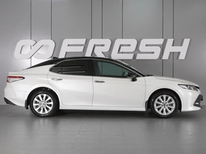 Седан Toyota Camry 2020 года, 2699000 рублей, Красный Пахарь