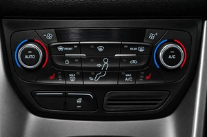 Внедорожник Ford Kuga 2017 года, 1629000 рублей, Челябинск
