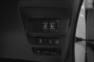 Минивэн Honda Freed 2021 года, 2049000 рублей, Кемерово