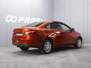 Седан ВАЗ (LADA) Vesta 2019 года, 914000 рублей, Омск