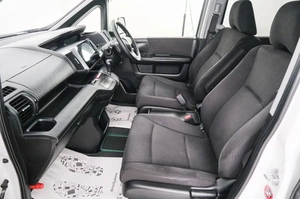 Минивэн Honda Stepwgn Spada 2013 года, 1489000 рублей, Красноярск