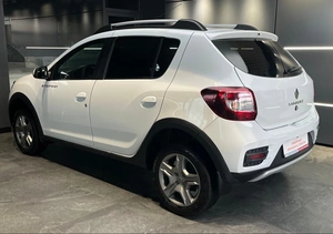 Хетчбэк Renault Sandero Stepway 2021 года, 1379000 рублей, Абакан