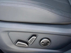 Внедорожник Changan UNI-T 2024 года, 3159000 рублей, Петрозаводск