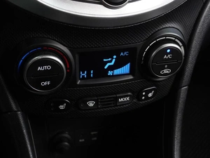 Седан Hyundai Solaris 2016 года, 999000 рублей, Воронеж