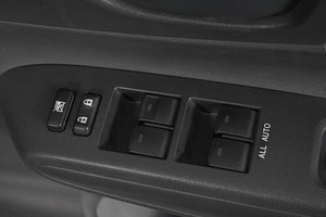 Минивэн Toyota Wish 2009 года, 1349000 рублей, Кемерово