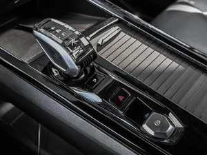 Внедорожник Geely Atlas 2023 года, 2439000 рублей, Кирилловка