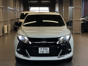 Внедорожник Toyota Harrier 2018 года, 3347000 рублей, Красноярск