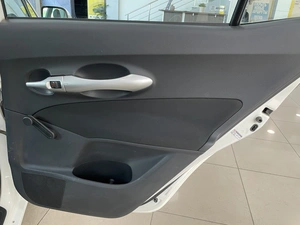 Хетчбэк Toyota Auris 2010 года, 887000 рублей, Солонцы