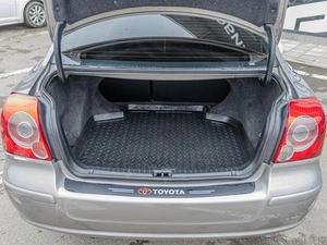 Седан Toyota Avensis 2006 года, 777000 рублей, Краснодар