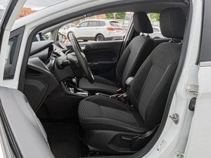 Хетчбэк Ford Fiesta 2016 года, 890000 рублей, Краснодар