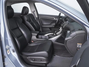 Седан Honda Accord 2011 года, 1497000 рублей, Ростов-на-Дону