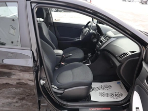 Седан Hyundai Solaris 2015 года, 1160000 рублей, Железногорск