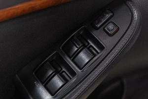 Седан Toyota Avensis 2006 года, 799000 рублей, Новокузнецк