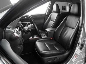 Седан Toyota Camry 2017 года, 2349000 рублей, Тюмень