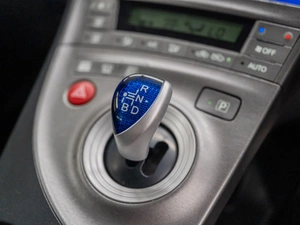 Лифтбек Toyota Prius 2012 года, 1150000 рублей, Красноярск