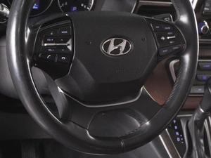 Минивэн Hyundai Grand Starex 2018 года, 3699000 рублей, Красный Пахарь