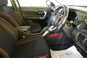 Внедорожник Toyota Raize 2020 года, 1599000 рублей, Омск
