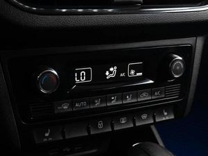 Лифтбек Volkswagen Polo 2020 года, 1649000 рублей, Тюмень