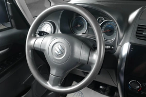 Седан Suzuki SX4 2010 года, 799000 рублей, Тюмень