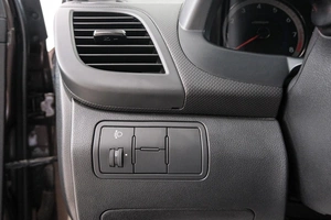 Седан Hyundai Solaris 2016 года, 1349000 рублей, Красноярск