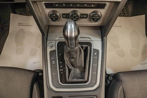 Седан Volkswagen Passat 2018 года, 2139000 рублей, Челябинск