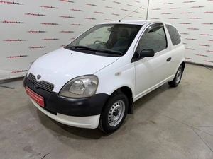 Хетчбэк Toyota Vitz 2000 года, 249000 рублей, Красноярск