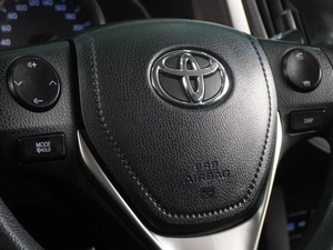 Внедорожник Toyota RAV4 2014 года, 1874000 рублей, Воронеж
