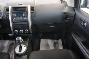 Внедорожник Nissan X-Trail 2013 года, 1399000 рублей, Омск