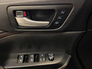 Внедорожник Toyota Highlander 2015 года, 2799000 рублей, Красноярск