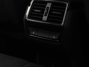 Внедорожник Skoda Karoq 2021 года, 2099000 рублей, Тюмень