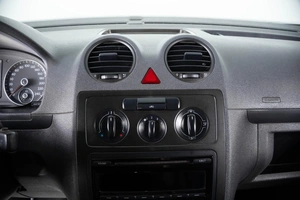 Фургон Volkswagen Caddy 2013 года, 739000 рублей, Пермь