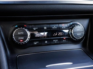 Седан Mercedes-benz CLA-класс 2019 года, 2089000 рублей, Большой Сочи