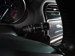 Седан Jaguar XE 2016 года, 1949000 рублей, Воронеж