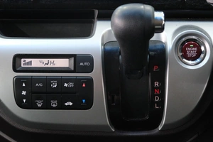 Хетчбэк Honda N-WGN 2015 года, 969000 рублей, Омск