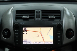 Внедорожник Toyota RAV4 2010 года, 1449000 рублей, Омск