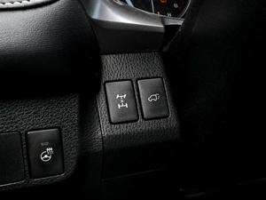Внедорожник Toyota RAV4 2017 года, 2130000 рублей, Волгоград