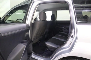 Внедорожник Mitsubishi Outlander 2010 года, 1200000 рублей, Брянск
