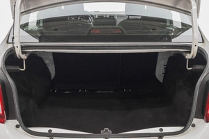 Седан Renault Logan 2018 года, 779000 рублей, Барнаул