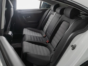 Седан Volkswagen Passat CC 2011 года, 889000 рублей, Тюмень