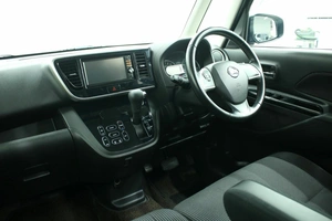 Хетчбэк Nissan Dayz Roox 2017 года, 705000 рублей, Красноярск