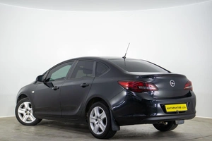 Седан Opel Astra 2012 года, 699000 рублей, Оренбург