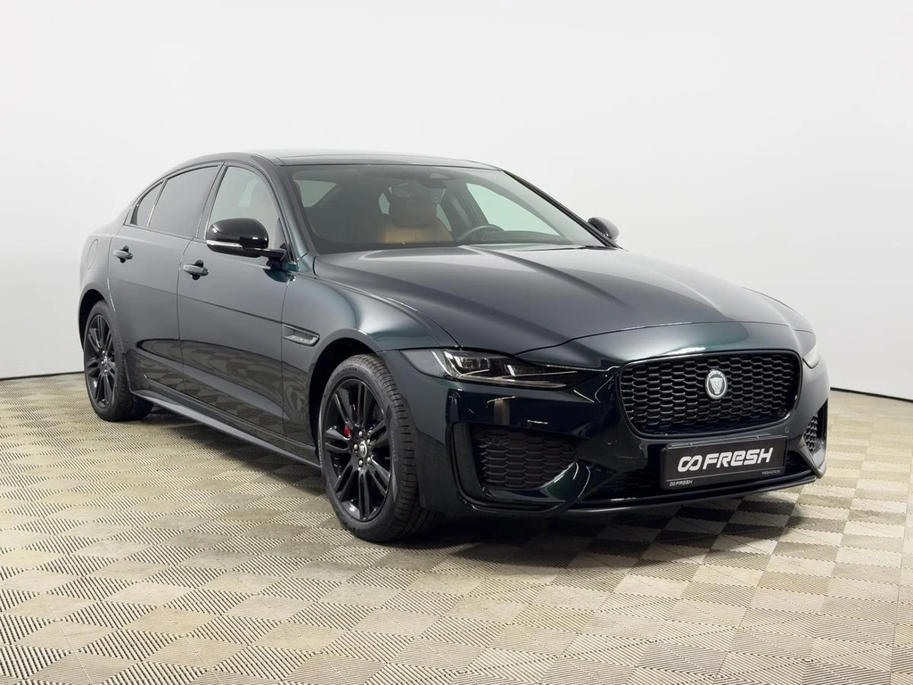 Седан Jaguar XE 2025 года, 4699900 рублей, Казань