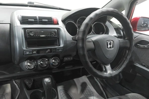 Хетчбэк Honda Fit 2003 года, 389000 рублей, Новокузнецк