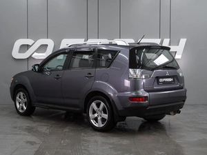 Внедорожник Mitsubishi Outlander 2010 года, 849000 рублей, Воронеж